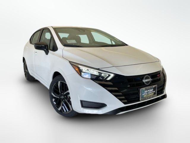 2025 Nissan Versa SR