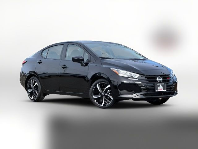 2025 Nissan Versa SR