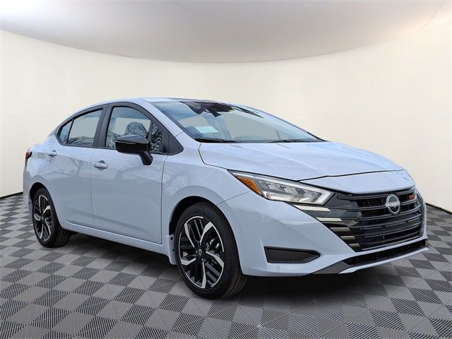 2025 Nissan Versa SR