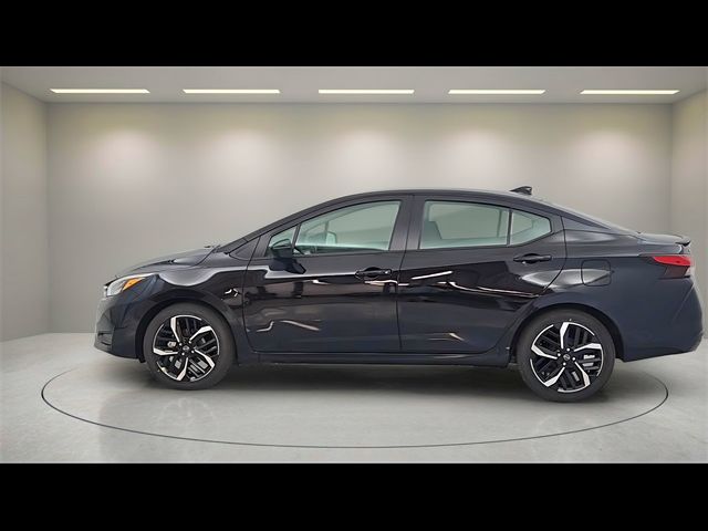 2025 Nissan Versa SR
