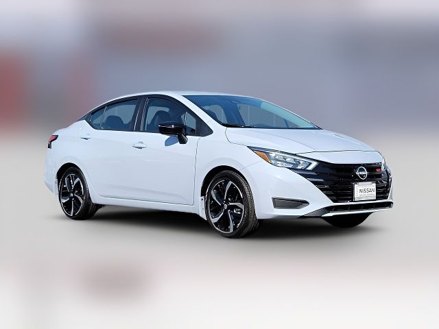 2025 Nissan Versa SR