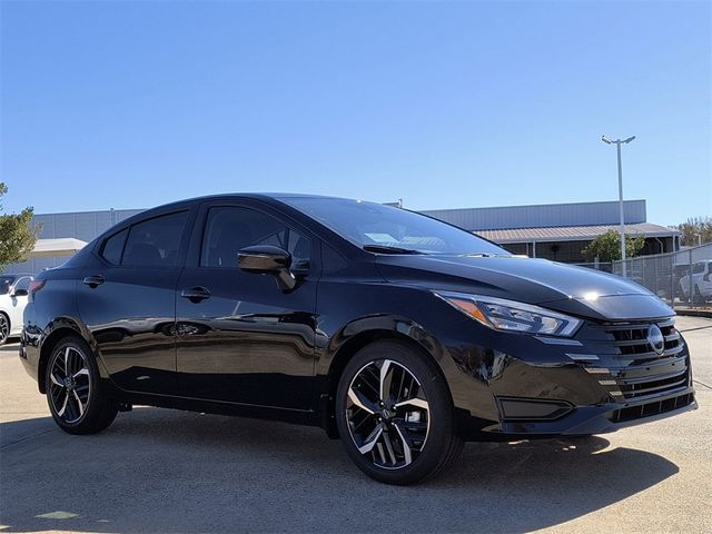 2025 Nissan Versa SR