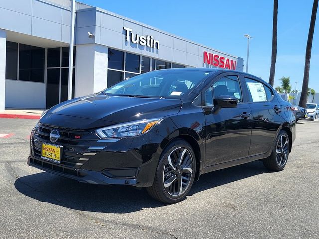 2025 Nissan Versa SR