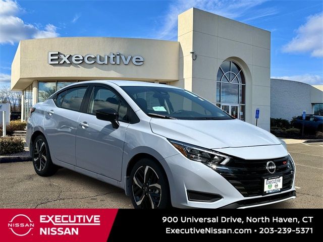 2025 Nissan Versa SR