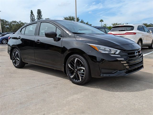 2025 Nissan Versa SR