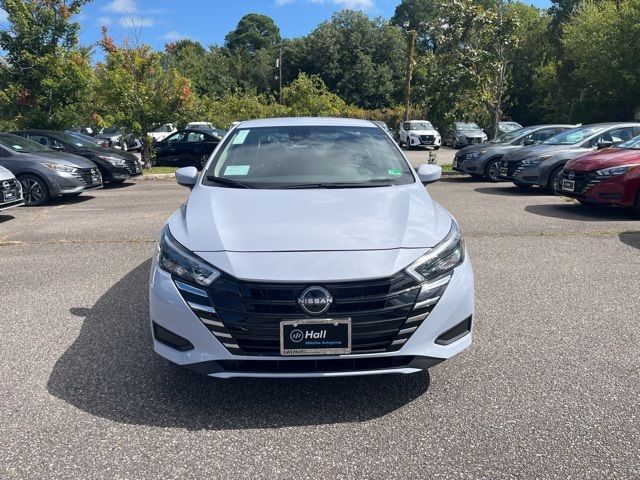 2025 Nissan Versa SV