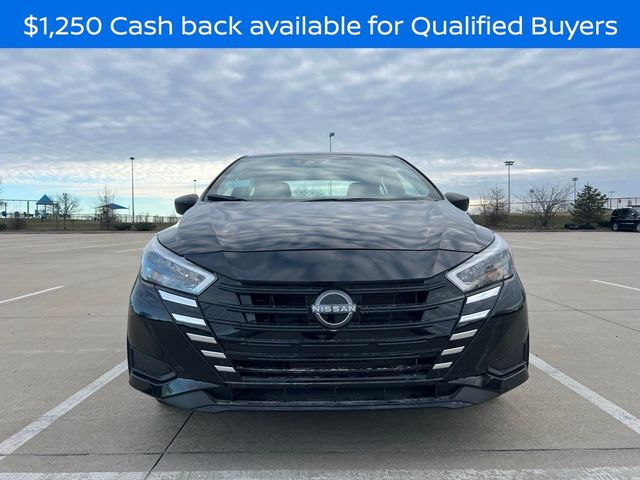 2025 Nissan Versa SV