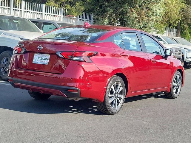 2025 Nissan Versa SV