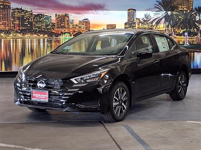 2025 Nissan Versa SV