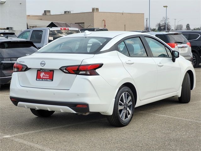 2025 Nissan Versa SV