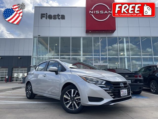2025 Nissan Versa SV