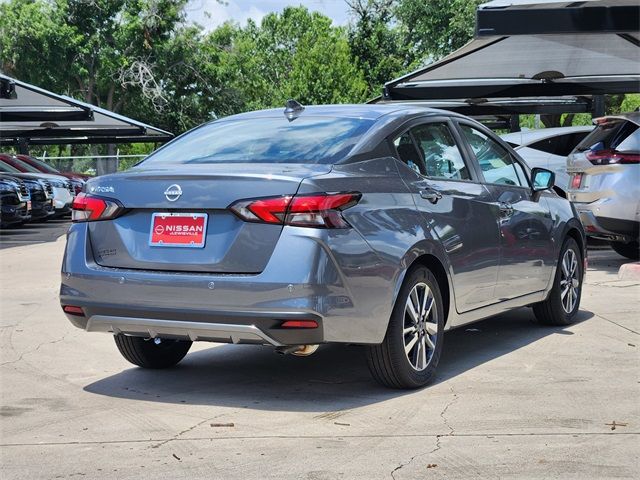 2025 Nissan Versa SV