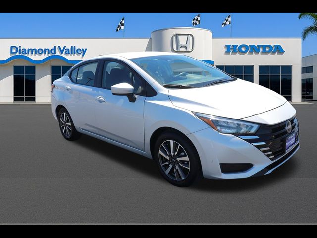 2025 Nissan Versa SV
