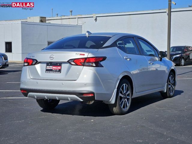 2025 Nissan Versa SV