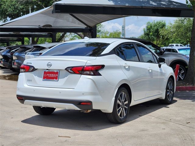 2025 Nissan Versa SV