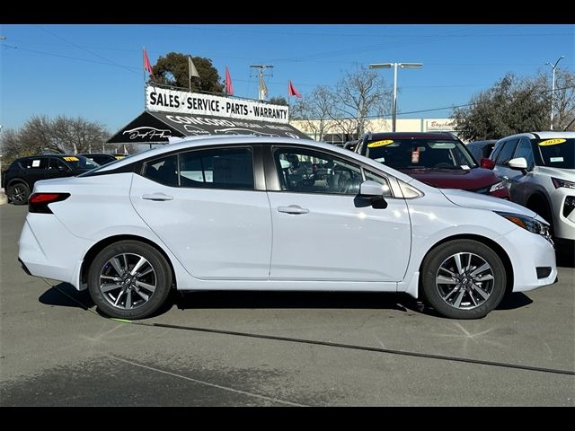 2025 Nissan Versa SV