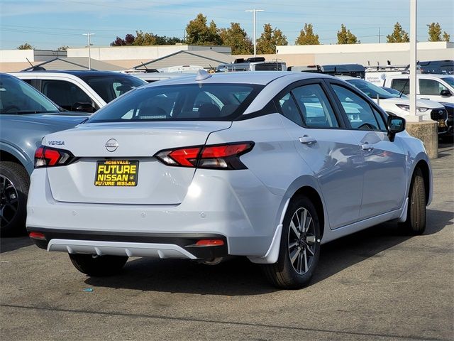 2025 Nissan Versa SV