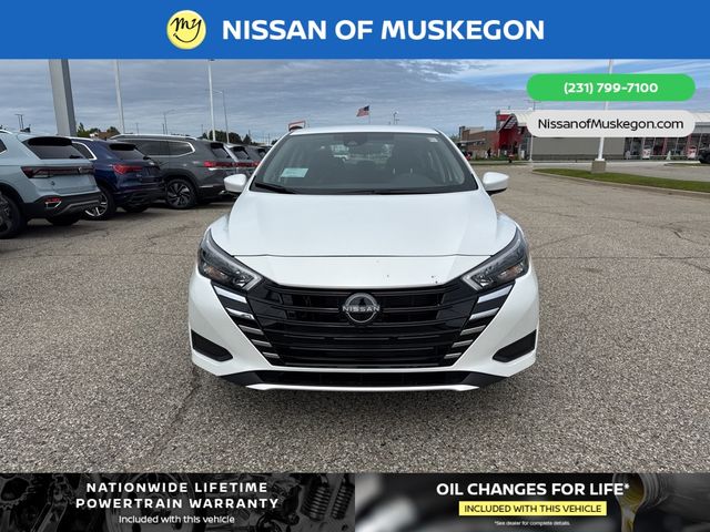 2025 Nissan Versa SV