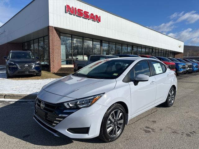 2025 Nissan Versa SV