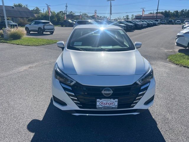 2025 Nissan Versa SV