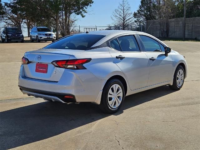 2025 Nissan Versa S