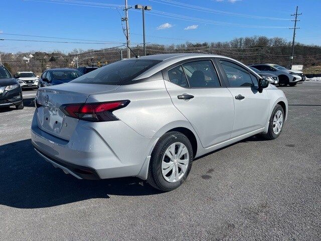 2025 Nissan Versa S