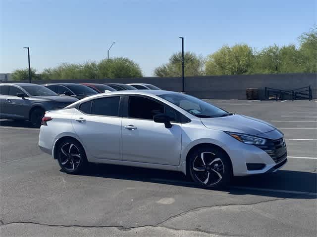 2025 Nissan Versa SR