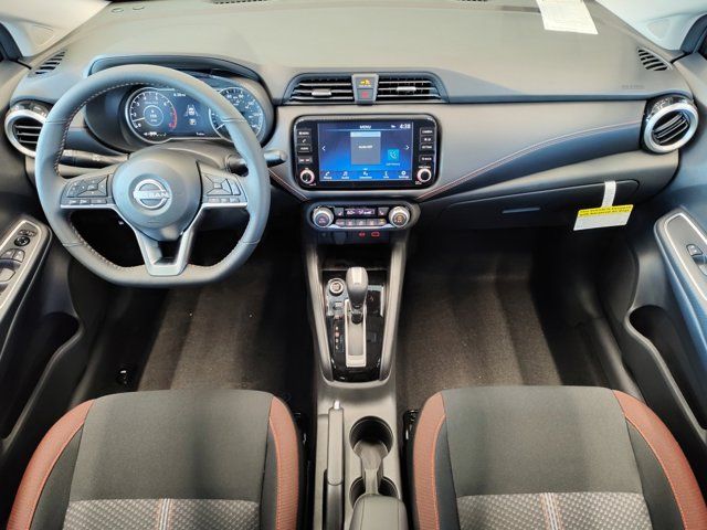 2025 Nissan Versa SR