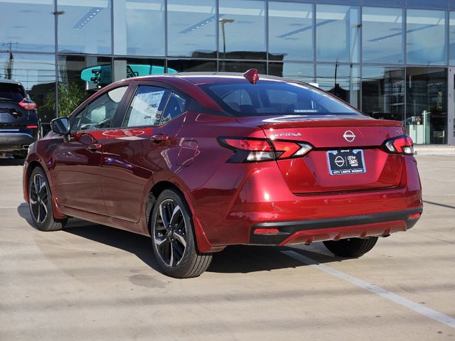 2025 Nissan Versa SR