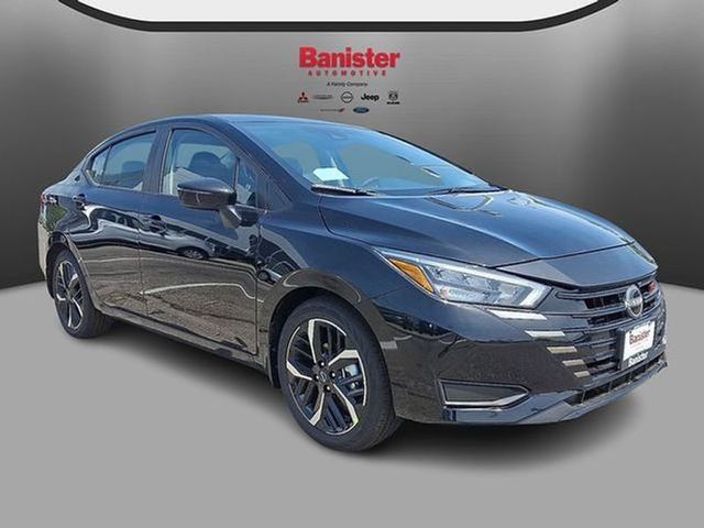 2025 Nissan Versa SR