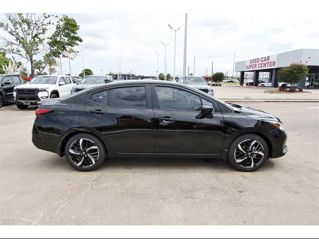 2025 Nissan Versa SR