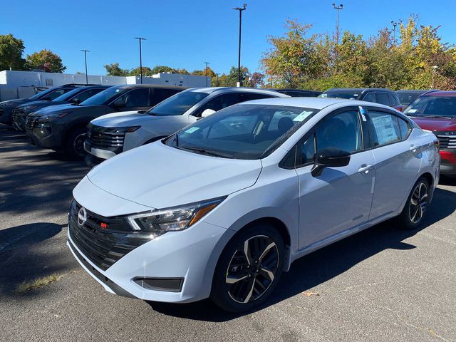 2025 Nissan Versa SR