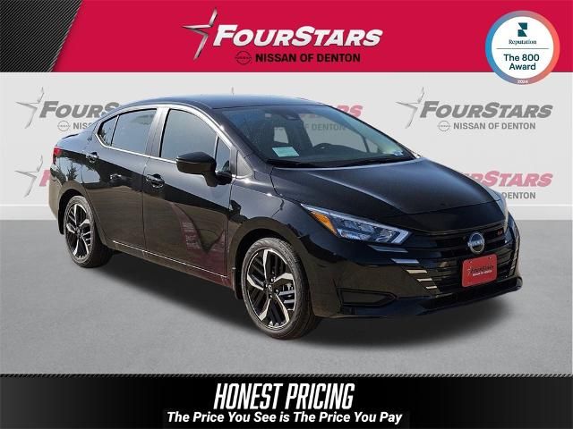 2025 Nissan Versa SR