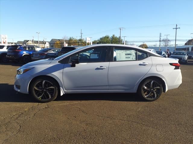 2025 Nissan Versa SR