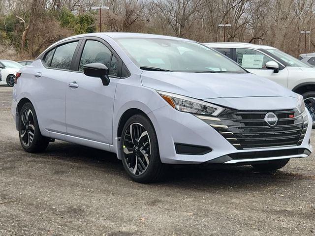 2025 Nissan Versa SR