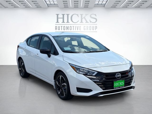 2025 Nissan Versa SR
