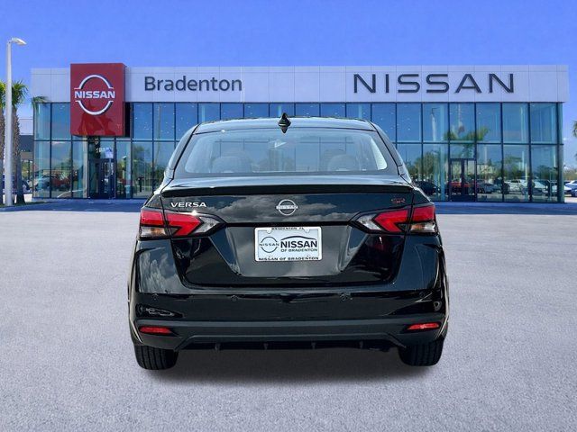 2025 Nissan Versa SR