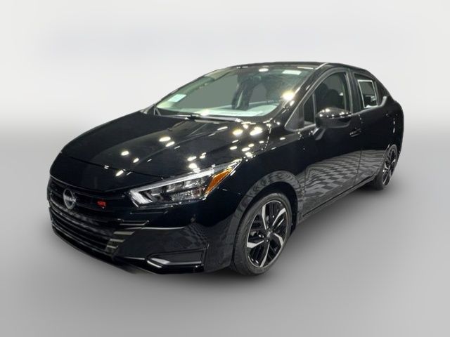 2025 Nissan Versa SR