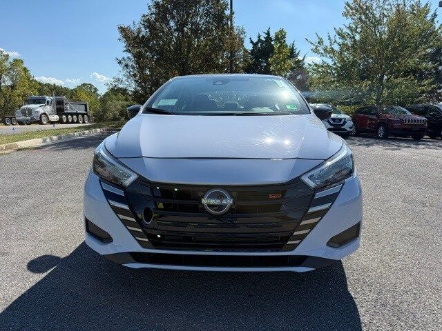 2025 Nissan Versa SR