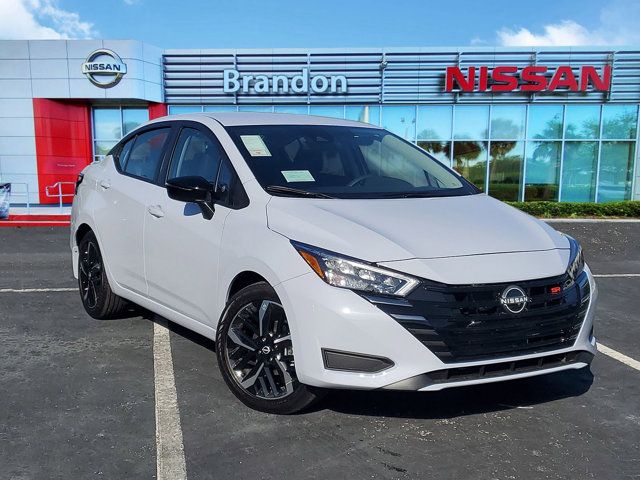 2025 Nissan Versa SR