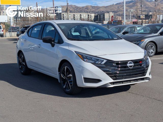 2025 Nissan Versa SR