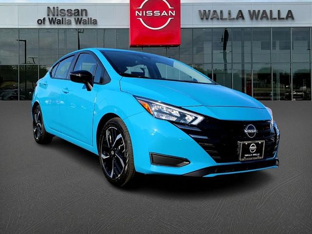 2025 Nissan Versa SR