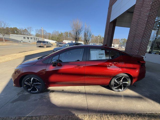 2025 Nissan Versa SR