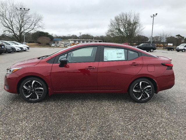 2025 Nissan Versa SR