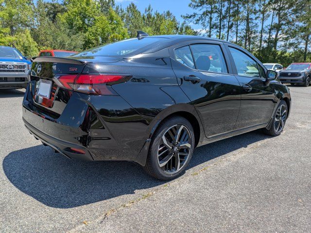 2025 Nissan Versa SR