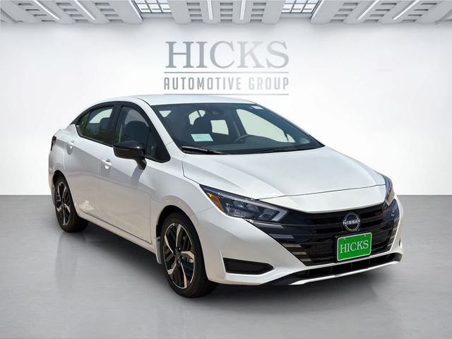 2025 Nissan Versa SR