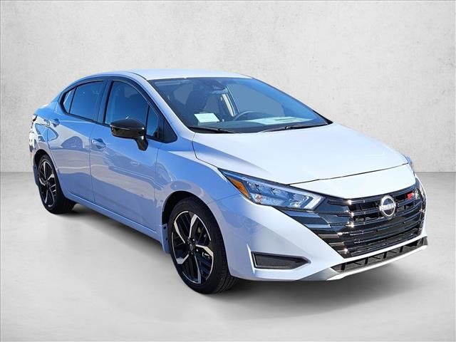 2025 Nissan Versa SR