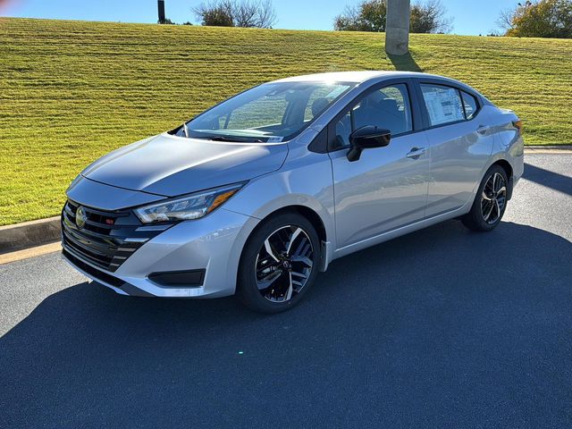 2025 Nissan Versa SR