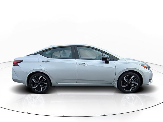 2025 Nissan Versa SR