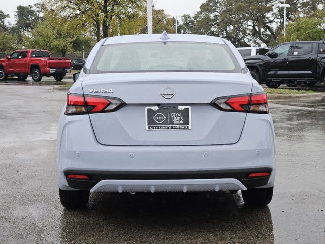 2025 Nissan Versa SV